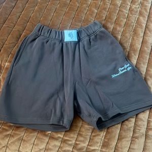 Darc sport sweat shorts 
Never been worn